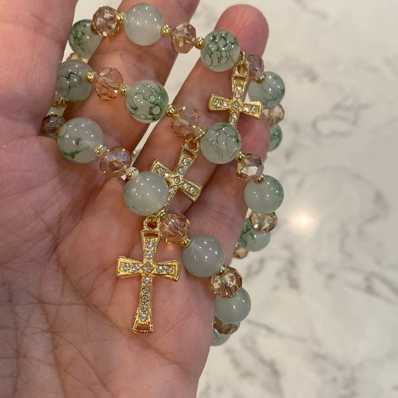 You pick ONE: I have 4 colors Beaded Bracelet with Gold Cross Charm. Pick one - Picture 8 of 12